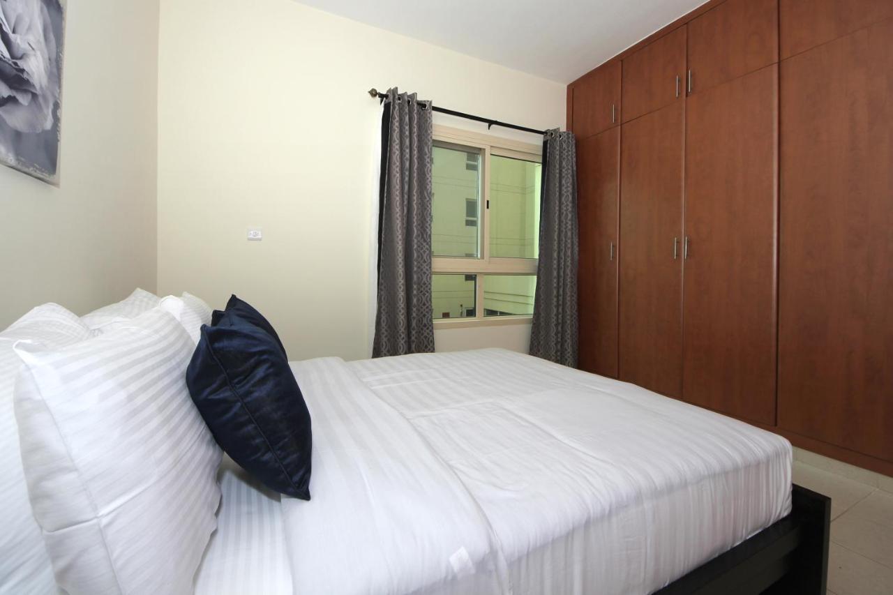 New Arabian Al Dhafra 2 The Greens 1 Br Dubai Exterior photo